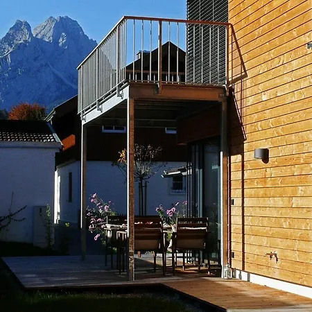Dom wakacyjny Ferienwohnung Mondholz *