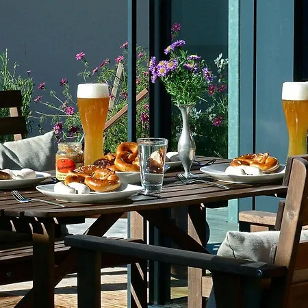 Ferienwohnung Mondholz 펜션 가르미슈파르텐키르헨